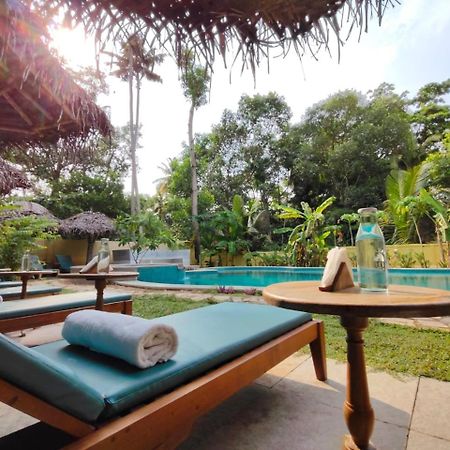 Marari Beach Bungalow Resort Alleppey 마라리쿨람 외부 사진