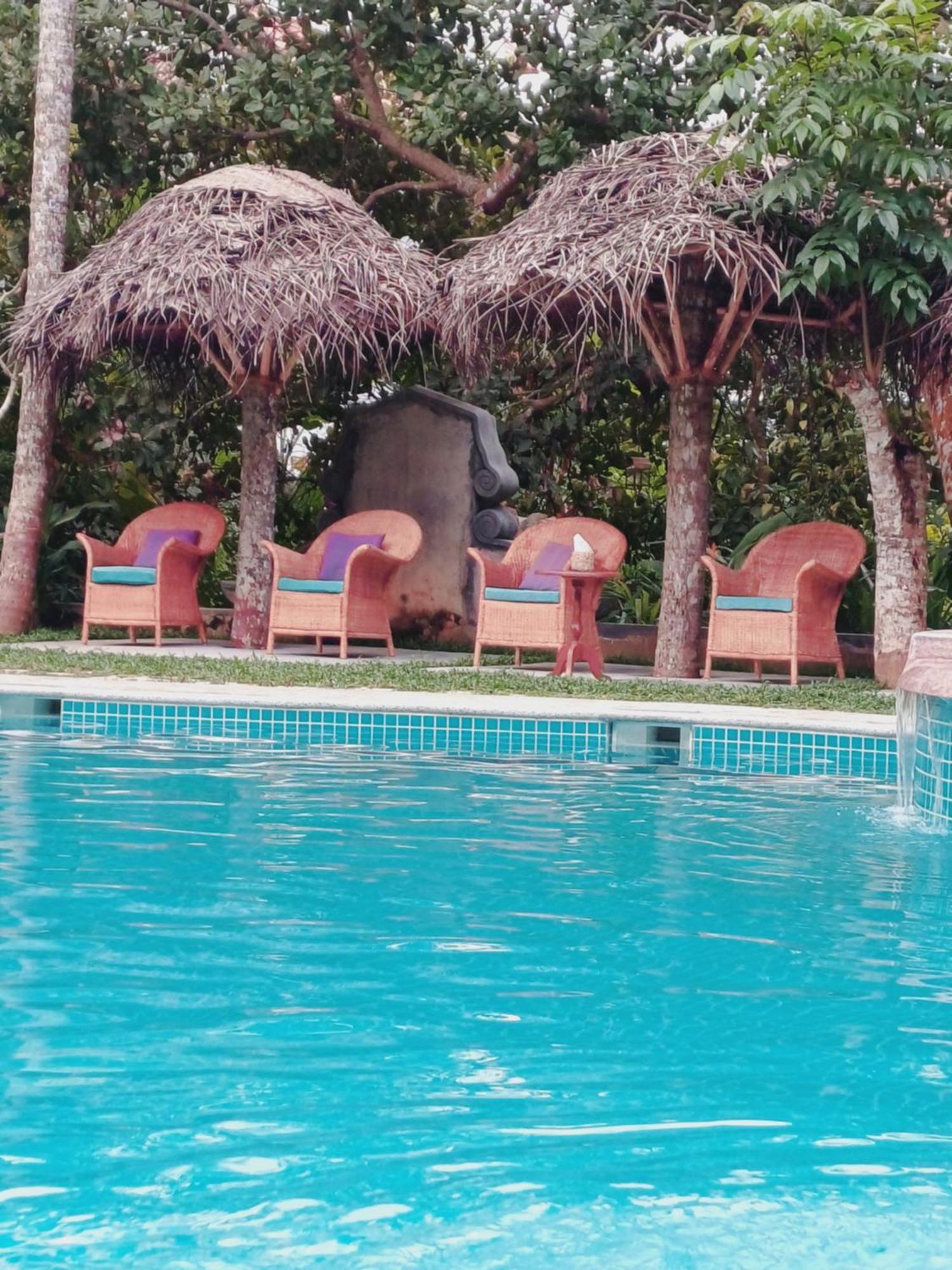 Marari Beach Bungalow Resort Alleppey 마라리쿨람 외부 사진