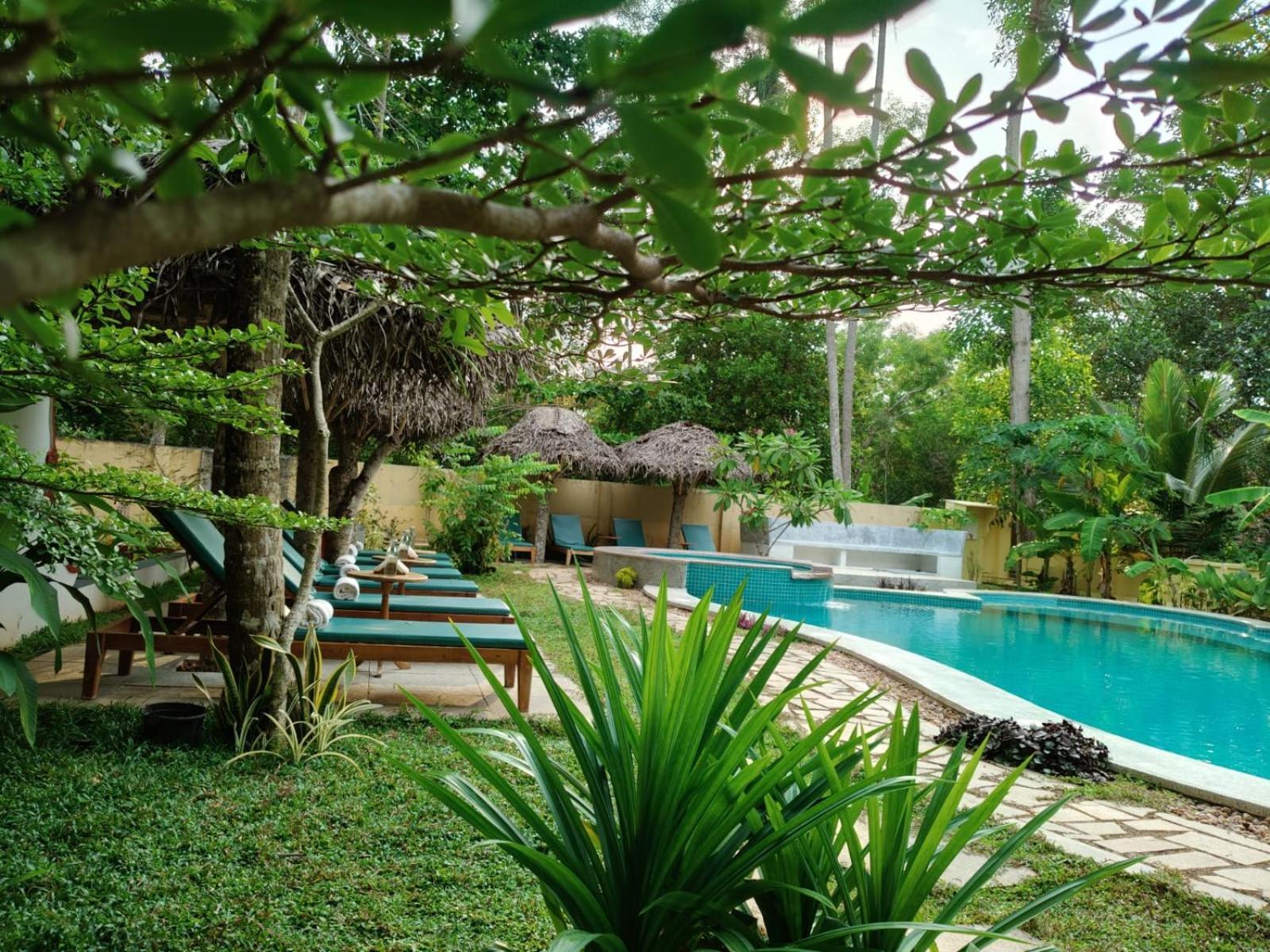 Marari Beach Bungalow Resort Alleppey 마라리쿨람 외부 사진