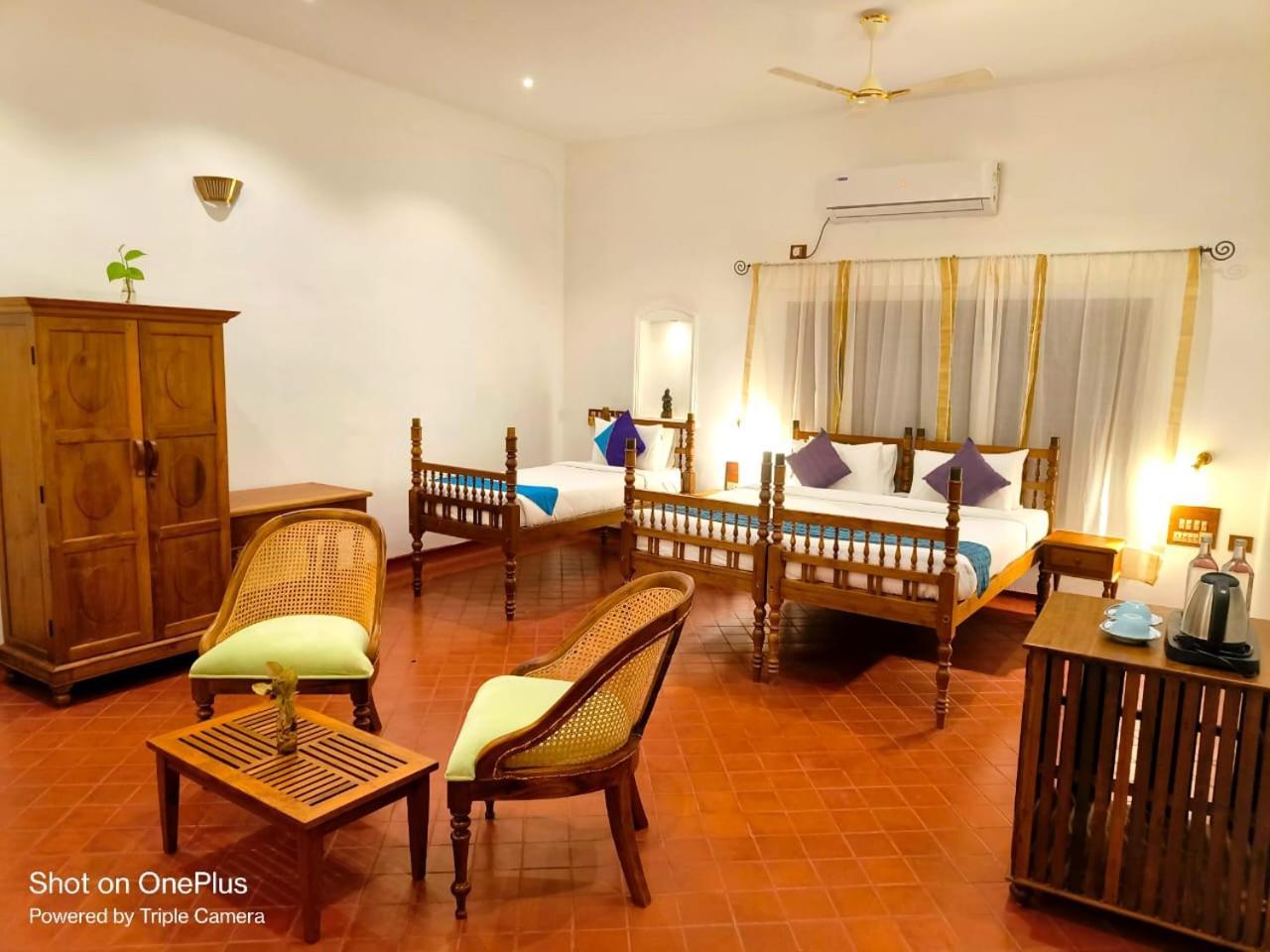 Marari Beach Bungalow Resort Alleppey 마라리쿨람 외부 사진